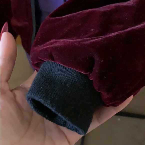 BCBG like new zippered velvet jacket - Picture 4 of 5